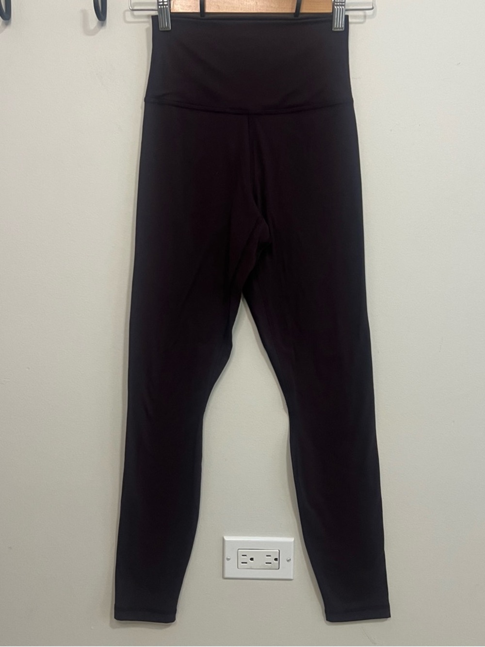 Women’s Nuuds High-Waisted Black/Dark Brown/Purple Leggings Yoga Lounge Active